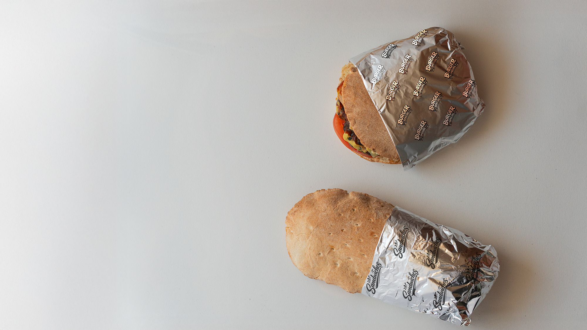 Aluprint - Προϊόντα Περιτυλίγματος, Αλουμινόχαρτα περιτυλίγματος για γλυκά, burgers, για delivery και take away. Ζαχαροπλαστεία, Αρτοποιεία, Ανθοπωλεία, Catering, Κομμωτήρια, Κέντρα Αισθητικής., Αλουμινόχαρτο περιτυλίγματος, αλουμινόχαρτα, περιτύλιγμα αλουμινίου, συσκευασία τροφίμων, περιτύλιγμα τροφίμων, τύλιγμα γλυκών, τύλιγμα μπέργκερ, συσκευασία μπέργκερ, συσκευασία γλυκών, χαρτί αλουμινίου, επαγγελματικό αλουμινόχαρτο, συσκευασία fast food, συσκευασία ζαχαροπλαστικής, περιτύλιγμα ζεστών τροφίμων, περιτύλιγμα κρύων τροφίμων, υγιεινή συσκευασία, ανθεκτικό αλουμινόχαρτο, συσκευασία take away, συσκευασία delivery, συσκευασία εστίασης, συσκευασία εστιατορίων, συσκευασία καντίνας, επαγγελματική συσκευασία τροφίμων, αλουμινόχαρτο για βαφή μαλλιών, ανταύγειες, βαφές, μαλλιά, βαμμένα μαλλιά, νύχια, nail saloon, hair saloon, κέντρα αισθητικής, catering, μεταφορά τροφίμων